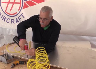 Sport Expo: Building Airplanes Is Getting Easier