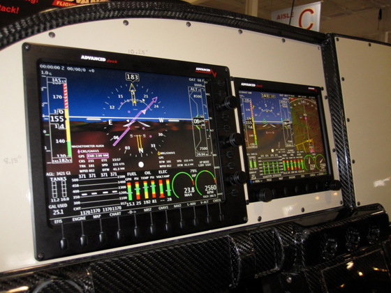 Advanced Flight Debuts Ergonomically Improved EFIS - KITPLANES