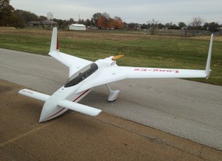 Tim Binder's Rebuilt Long EZ