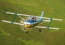 AirVenture in the Mirrors