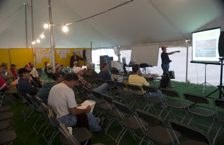 Briefing and Flying in Paradise City