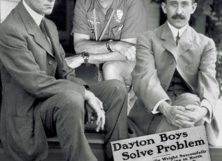 Photo Op with the Wright Brothers!