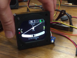 15 second Demo: Freaky Fast responsiveness with a 2 ounce solid state RADIANT Turn Coordinator