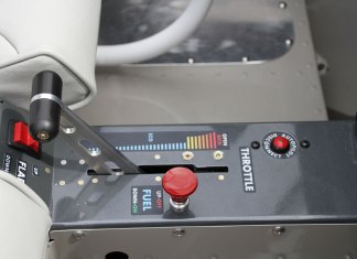 Kitplanes Flies the New RV-12iS!