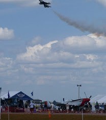 Thunderbirds Roar at Sun 'n Fun