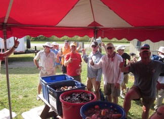 Pot Luck, Oshkosh Style