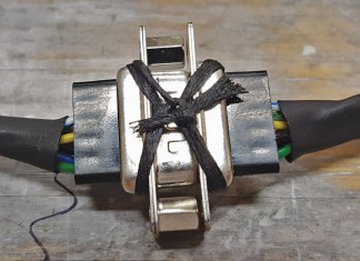 Lightweight D-Sub Connectors