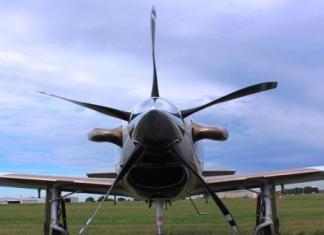 New Hartzell 5-Blade Carbon Fiber Prop Boosts Speed, Climb Rates for Turbine Evolution