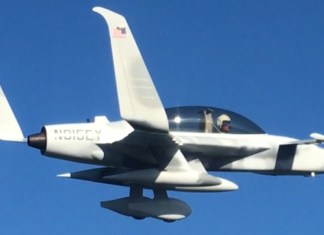 Lance Hooley's Jet Eze