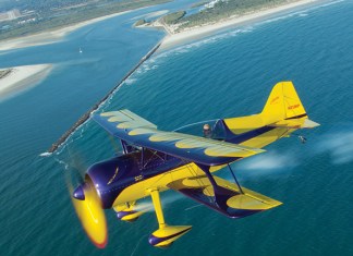 Flight Review: Pitts Model 12