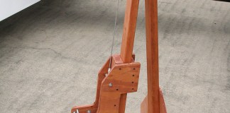 A Wood Tailwheel Lift