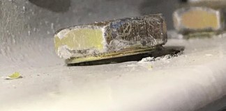 Unairworthy: Loose Tail Attach Bolt