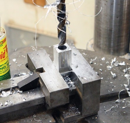 Photo 20 tap drilling billet