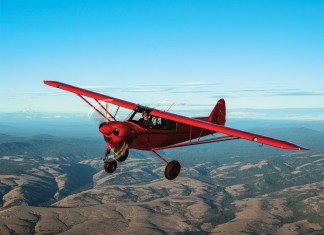 CubCrafters XCub in flight