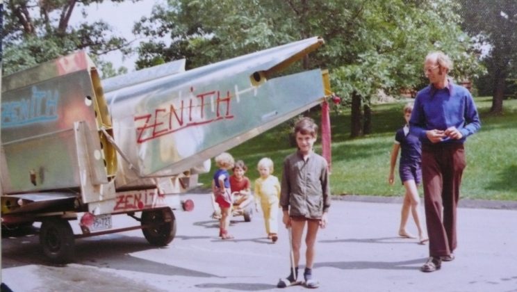 24 Oshkosh bound 1976 scaled