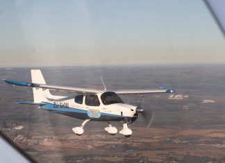 High Wing Sling on Safari