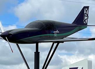 The Mysterious Glasair Gate Guardian at YPK
