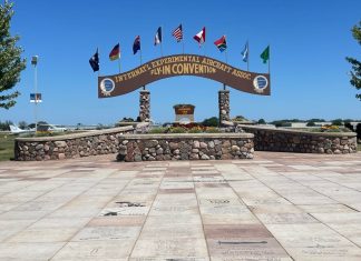 AirVenture Posts Record Attendance