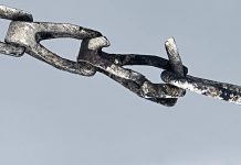 Broken Tailwheel Chain Link