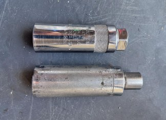 Automotive Plugs in Lycomings