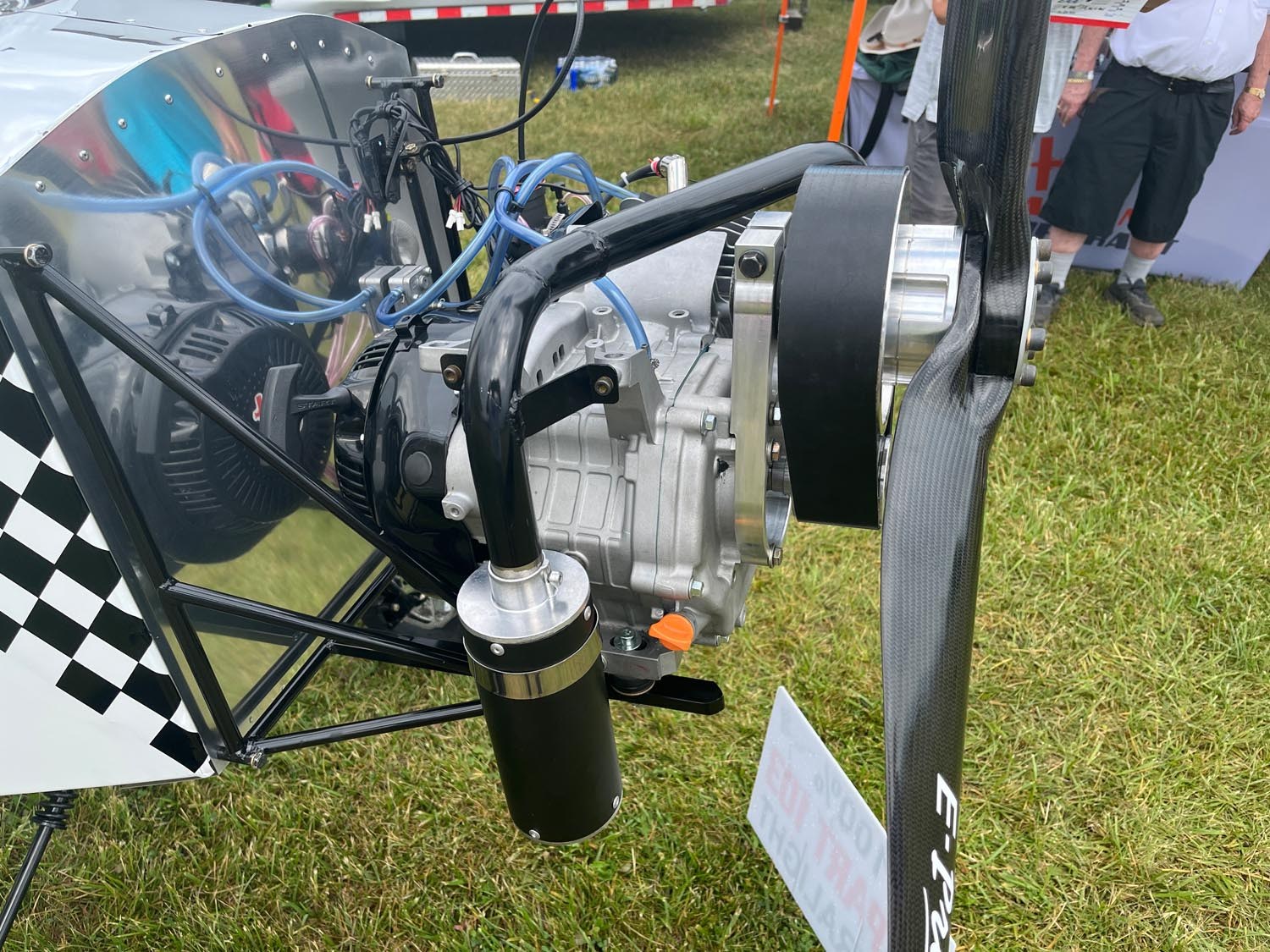 Badland Aircraft Debuts “Thump Air” Engine For its F-1 Ultralight ...