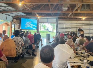 Ken Rieder of Redline Airshows Featured at Van’s Banquet