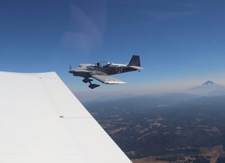 Wings Over Willamette Van’s Test Pilot Axel Alvarez got to take a break from flying the RV-15 and fly his RV-4