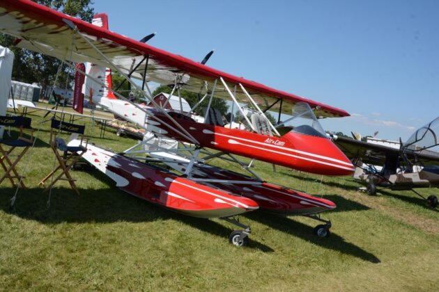 postcards tom wilson dsc 3985