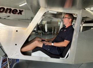 Sonex Rolls Out Highwing Protoype