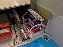 Main EarthX battery in the aircraft