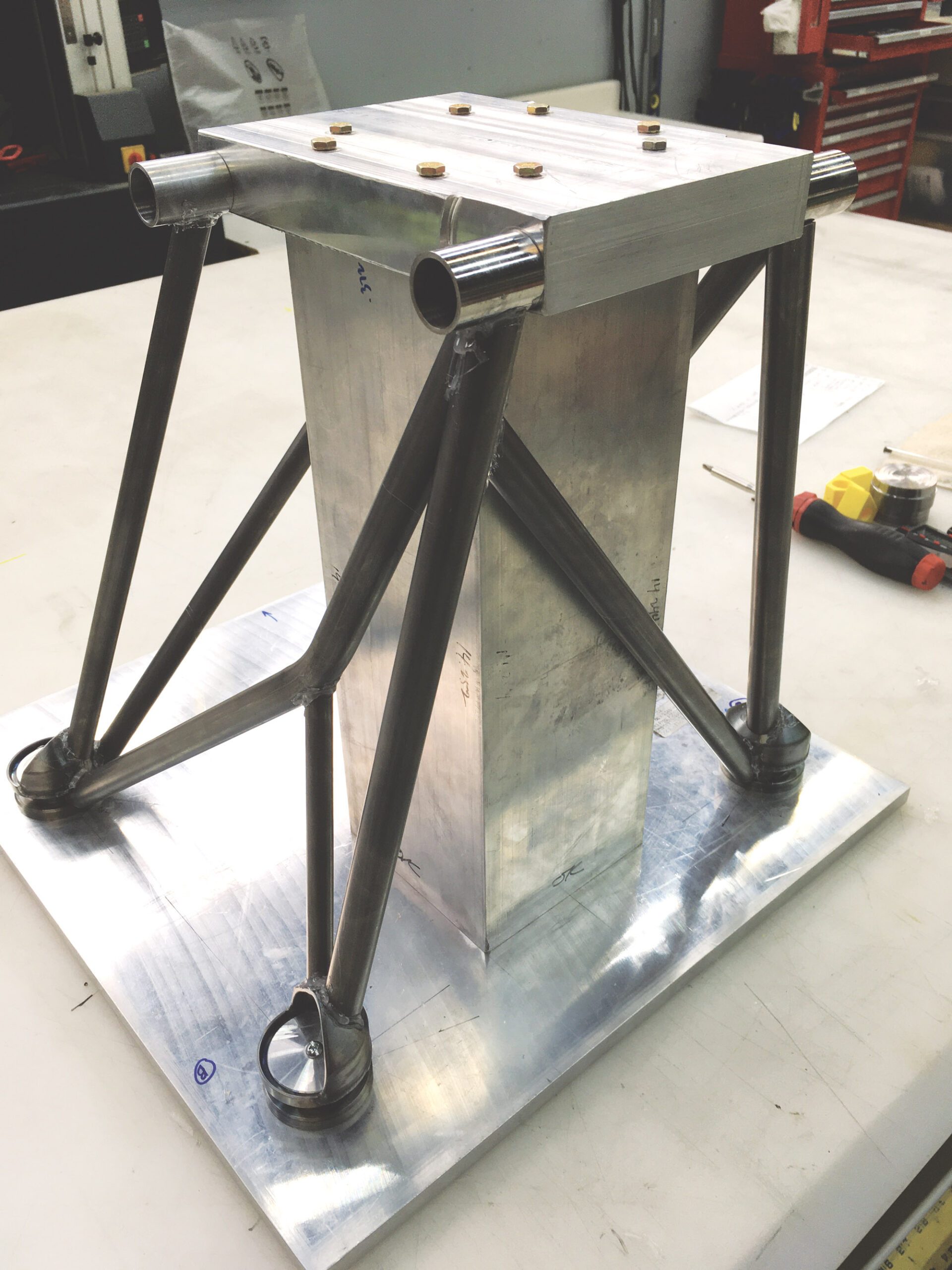 Building a Custom Engine Mount - KITPLANES