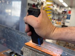 edge tool for bending sheet metal