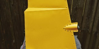 Thorp T-18 rudder with taillight