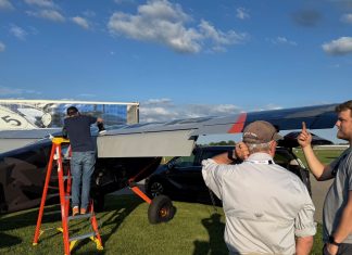 Van’s RV-15 Arrives at the Show rv-15 at oshkosh