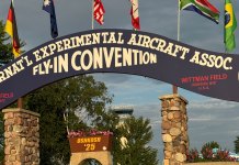 AirVenture in the Mirror