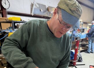 Andrew bought a Thorp T-18 project, which started him down the road to experimental aircraft project ownership and construction. [Credit: Andrew Robinson]