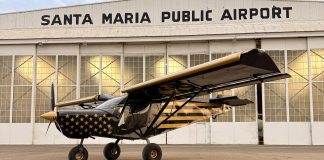 The Zenith CH701 outside the hangar at SMX, fresh from paint. The stars-and-stripes theme marks America’s 250th and the CH701’s 40th anniversary. [Credit: Carson Stilson]